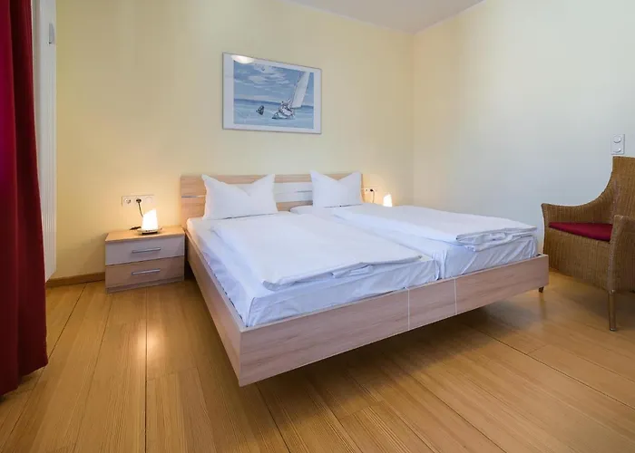 Kaiservillen - Mit 1 Schlafzimmer Und Balkon D231 * 塞巴特黑灵斯多夫